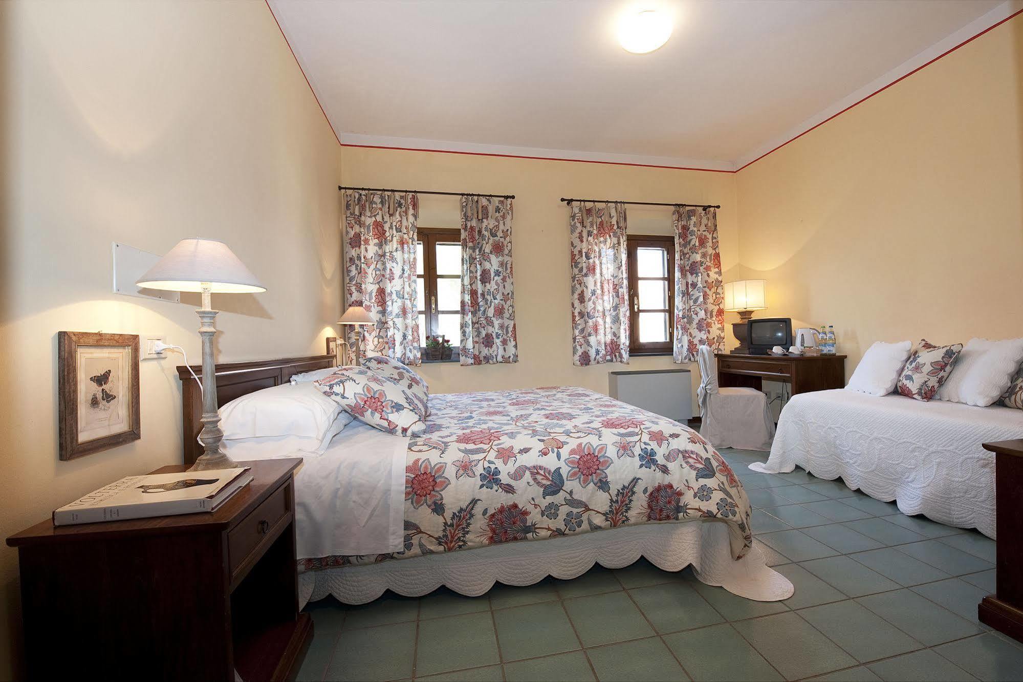 Hotel Molino D'Era Volterra Esterno foto