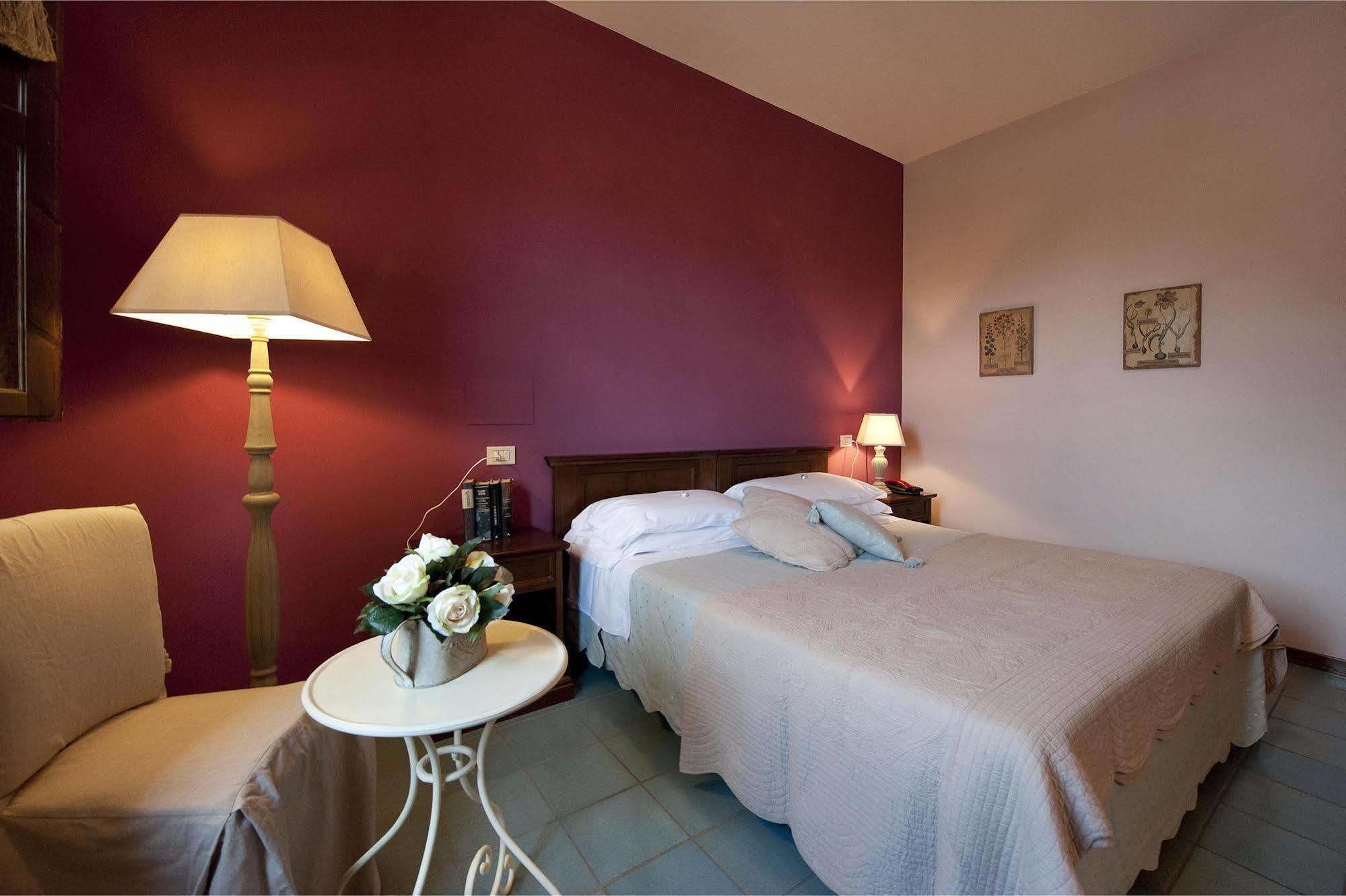 Hotel Molino D'Era Volterra Esterno foto