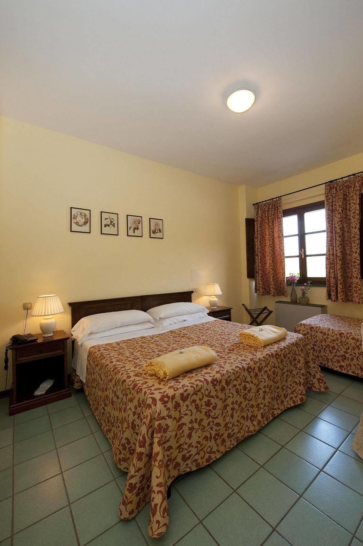Hotel Molino D'Era Volterra Esterno foto